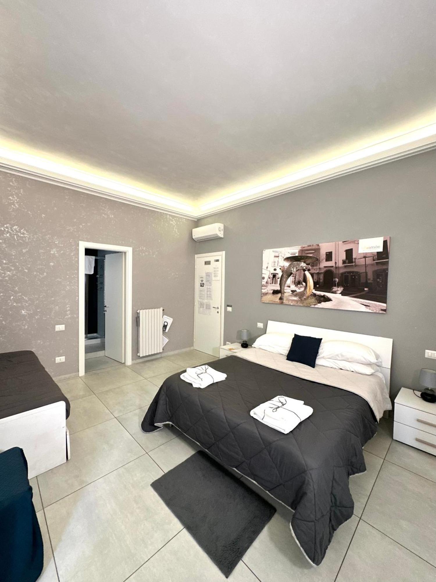 Bed and Breakfast Tuttoincentro Salerno Esterno foto